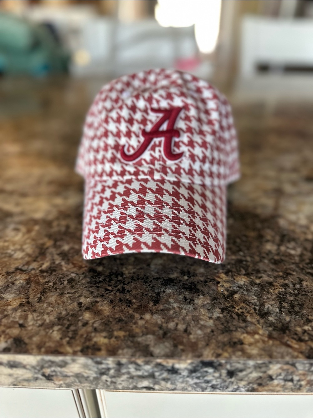 Nike Alabama Crimson and White Houndstooth Baseball Cap